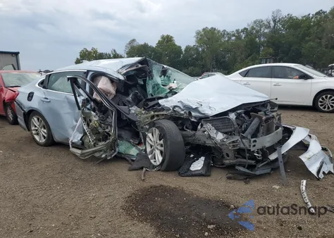 2018 Chevrolet Malibu Lt from USA, damaged, VIN 1G1ZD5STXJF252233